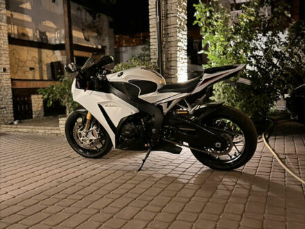 Хонда CBR 1000RR 2012 в Запорожье на Automoto.ua Хонда CBR 1000RR, объемом двигателя 1 л и пробегом 27 тыс. км за 10100 $, фото 1 на Automoto.ua