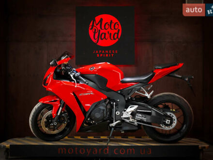Хонда CBR 1000RR, объемом двигателя 1 л и пробегом 3 тыс. км за 12000 $, фото 1 на Automoto.ua