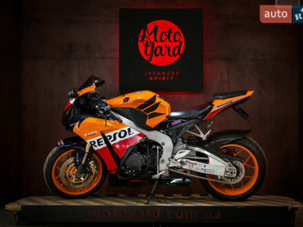 Хонда CBR 1000RR, объемом двигателя 1 л и пробегом 22 тыс. км за 11000 $, фото 1 на Automoto.ua