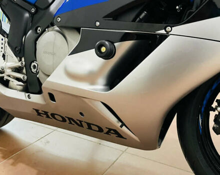 Синій Хонда CBR 1000RR, об'ємом двигуна 1 л та пробігом 49 тис. км за 8800 $, фото 17 на Automoto.ua
