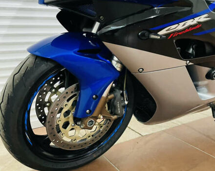Синій Хонда CBR 1000RR, об'ємом двигуна 1 л та пробігом 49 тис. км за 8800 $, фото 3 на Automoto.ua