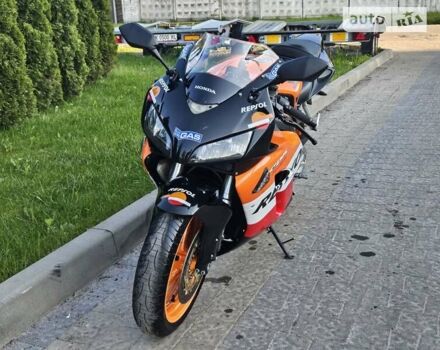 Оранжевый Хонда CBR 1000RR, объемом двигателя 1 л и пробегом 27 тыс. км за 5999 $, фото 16 на Automoto.ua