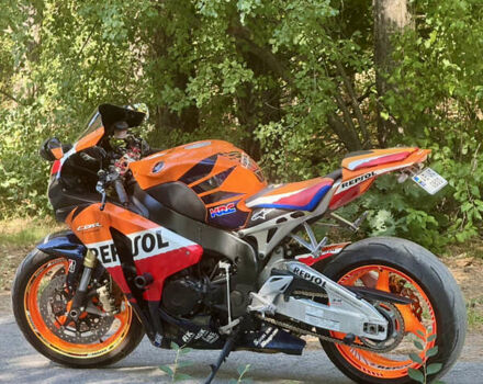 Оранжевый Хонда CBR 1000RR, объемом двигателя 1 л и пробегом 29 тыс. км за 8500 $, фото 5 на Automoto.ua
