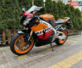 Оранжевый Хонда CBR 1000RR, объемом двигателя 1 л и пробегом 20 тыс. км за 10900 $, фото 4 на Automoto.ua