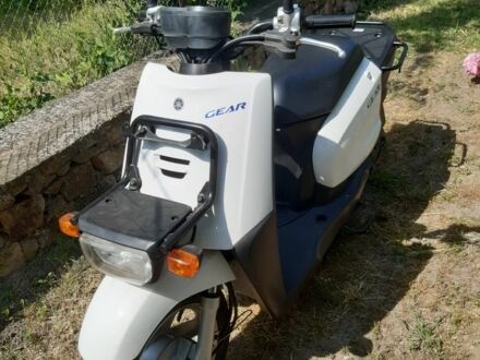 Хонда CBR 1100XX 2001 в Киеве на Automoto.ua Желтый Хонда CBR 1100XX, объемом двигателя 1.1 л и пробегом 1 тыс. км за 850 $, фото 1 на Automoto.ua