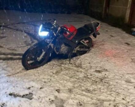 Чорний Хонда CBR 125R, об'ємом двигуна 0.12 л та пробігом 40 тис. км за 350 $, фото 1 на Automoto.ua