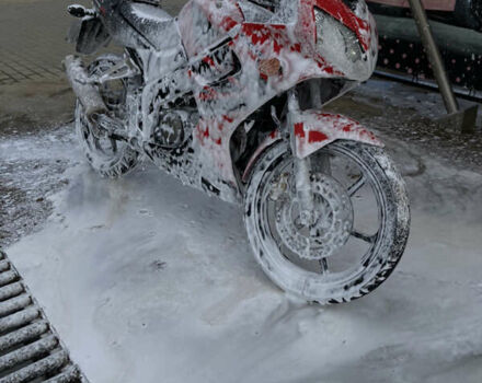 Хонда CBR 125R, объемом двигателя 0 л и пробегом 18 тыс. км за 900 $, фото 2 на Automoto.ua