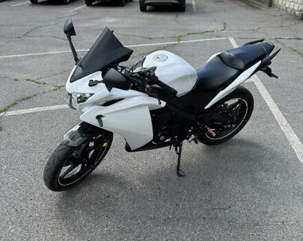 Хонда CBR 125R, об'ємом двигуна 0 л та пробігом 17 тис. км за 1800 $, фото 3 на Automoto.ua