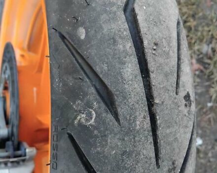 Оранжевый Хонда CBR 125R, объемом двигателя 0.15 л и пробегом 30 тыс. км за 2600 $, фото 3 на Automoto.ua
