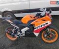 Оранжевый Хонда CBR 125R, объемом двигателя 0.15 л и пробегом 30 тыс. км за 2600 $, фото 2 на Automoto.ua