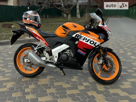 Помаранчевий Хонда CBR 125R, об'ємом двигуна 0.13 л та пробігом 5 тис. км за 2500 $, фото 1 на Automoto.ua