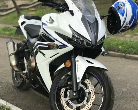 Білий Хонда CBR 500R, об'ємом двигуна 0 л та пробігом 16 тис. км за 5500 $, фото 2 на Automoto.ua