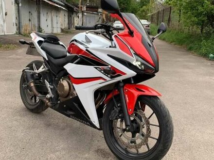 Белый Хонда CBR 500R, объемом двигателя 0 л и пробегом 5 тыс. км за 7000 $, фото 1 на Automoto.ua