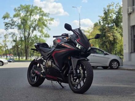 Хонда CBR 500R 2020 у Харкові на Automoto.ua Чорний Хонда CBR 500R, об'ємом двигуна 0.5 л та пробігом 15 тис. км за 5600 $, фото 1 на Automoto.ua