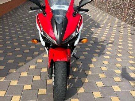 Красный Хонда CBR 500R, объемом двигателя 0 л и пробегом 11 тыс. км за 5499 $, фото 1 на Automoto.ua