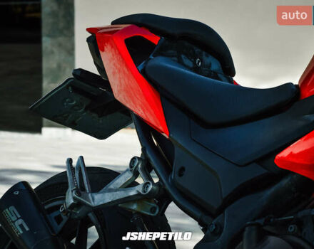 Хонда CBR 500R, объемом двигателя 0.5 л и пробегом 15 тыс. км за 6200 $, фото 12 на Automoto.ua