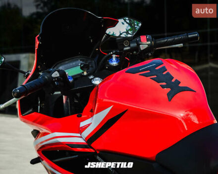 Хонда CBR 500R, объемом двигателя 0.5 л и пробегом 15 тыс. км за 6200 $, фото 15 на Automoto.ua