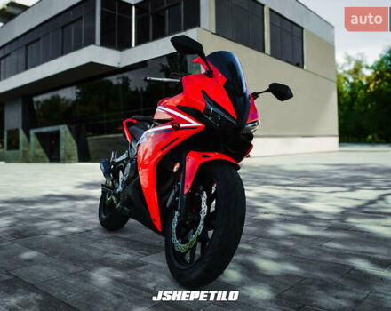 Хонда CBR 500R, объемом двигателя 0.5 л и пробегом 15 тыс. км за 6200 $, фото 1 на Automoto.ua