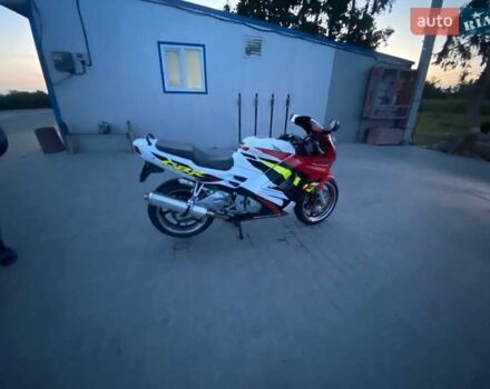 Білий Хонда CBR 600F, об'ємом двигуна 0 л та пробігом 50 тис. км за 2850 $, фото 1 на Automoto.ua