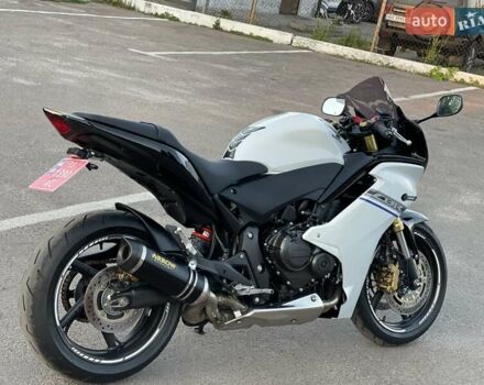 Белый Хонда CBR 600F, объемом двигателя 0.6 л и пробегом 20 тыс. км за 5999 $, фото 3 на Automoto.ua