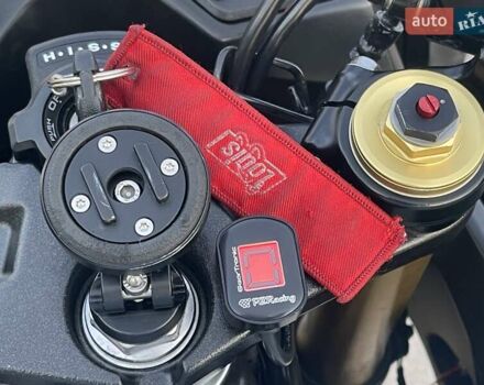 Белый Хонда CBR 600F, объемом двигателя 0.6 л и пробегом 20 тыс. км за 5999 $, фото 14 на Automoto.ua