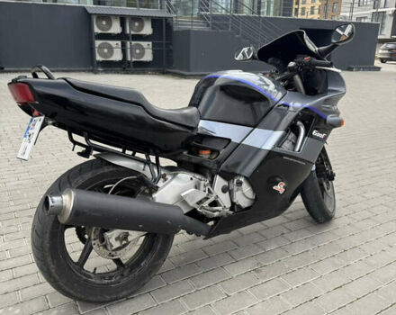 Черный Хонда CBR 600F, объемом двигателя 0.6 л и пробегом 94 тыс. км за 2200 $, фото 4 на Automoto.ua