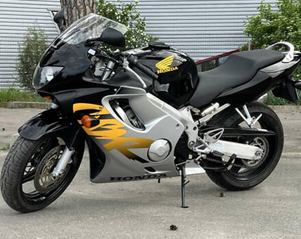 Черный Хонда CBR 600F, объемом двигателя 0.6 л и пробегом 20 тыс. км за 4500 $, фото 11 на Automoto.ua