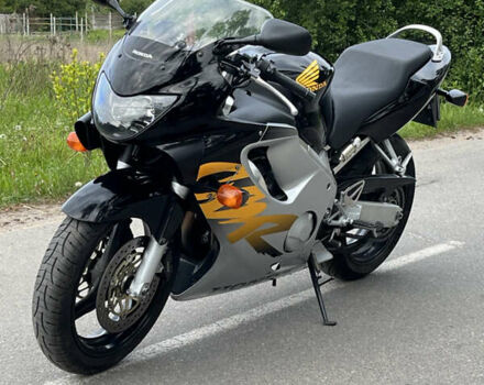 Черный Хонда CBR 600F, объемом двигателя 0.6 л и пробегом 20 тыс. км за 4500 $, фото 1 на Automoto.ua