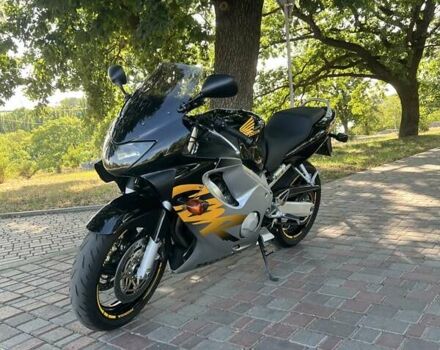 Чорний Хонда CBR 600F, об'ємом двигуна 0.6 л та пробігом 24 тис. км за 5200 $, фото 1 на Automoto.ua