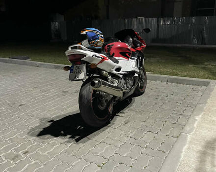 Красный Хонда CBR 600F, объемом двигателя 0.6 л и пробегом 56 тыс. км за 3000 $, фото 3 на Automoto.ua