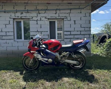 Красный Хонда CBR 600F, объемом двигателя 0.6 л и пробегом 55 тыс. км за 3500 $, фото 4 на Automoto.ua