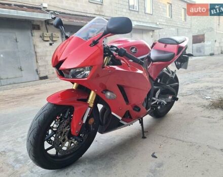 Червоний Хонда CBR 600F, об'ємом двигуна 0.6 л та пробігом 8 тис. км за 10000 $, фото 2 на Automoto.ua
