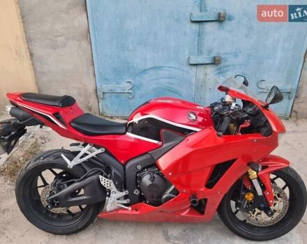 Червоний Хонда CBR 600F, об'ємом двигуна 0.6 л та пробігом 8 тис. км за 10000 $, фото 1 на Automoto.ua