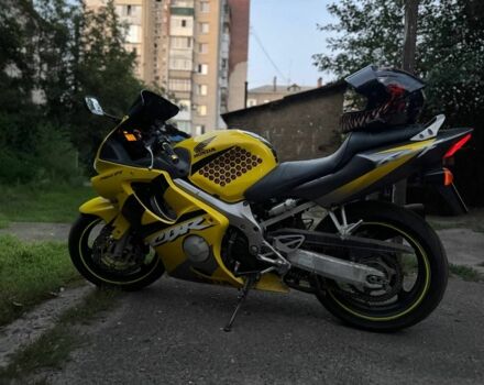 Хонда CBR 600F, объемом двигателя 0 л и пробегом 0 тыс. км за 3500 $, фото 3 на Automoto.ua