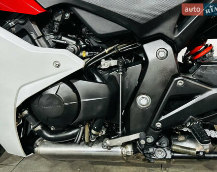 Хонда CBR 600F, об'ємом двигуна 0.6 л та пробігом 25 тис. км за 6750 $, фото 7 на Automoto.ua