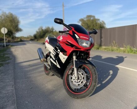Хонда CBR 600F, об'ємом двигуна 0.6 л та пробігом 0 тис. км за 2700 $, фото 1 на Automoto.ua