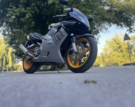 Хонда CBR 600F, объемом двигателя 0 л и пробегом 41 тыс. км за 3900 $, фото 1 на Automoto.ua