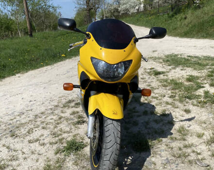 Жовтий Хонда CBR 600F, об'ємом двигуна 0.6 л та пробігом 60 тис. км за 3650 $, фото 1 на Automoto.ua