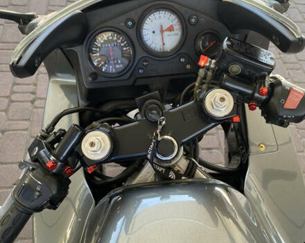 Серый Хонда CBR 600F, объемом двигателя 0.6 л и пробегом 76 тыс. км за 3600 $, фото 5 на Automoto.ua