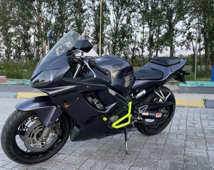 Серый Хонда CBR 600F, объемом двигателя 0.6 л и пробегом 41 тыс. км за 5200 $, фото 4 на Automoto.ua