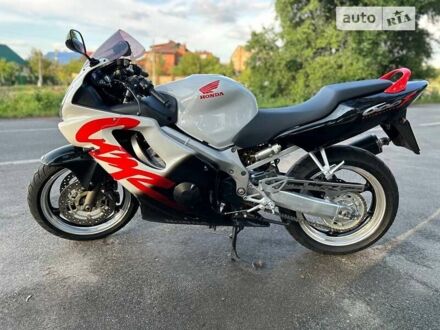 Белый Хонда CBR 600F4i, объемом двигателя 0 л и пробегом 36 тыс. км за 5400 $, фото 1 на Automoto.ua