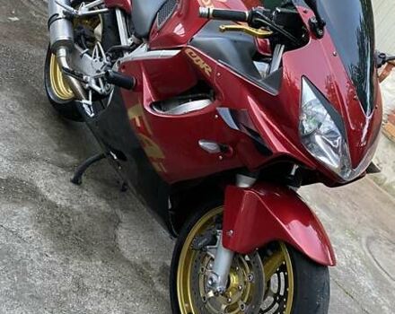 Красный Хонда CBR 600F4i, объемом двигателя 0.6 л и пробегом 45 тыс. км за 4950 $, фото 3 на Automoto.ua