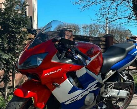 Червоний Хонда CBR 600F4i, об'ємом двигуна 0.6 л та пробігом 48 тис. км за 4800 $, фото 1 на Automoto.ua