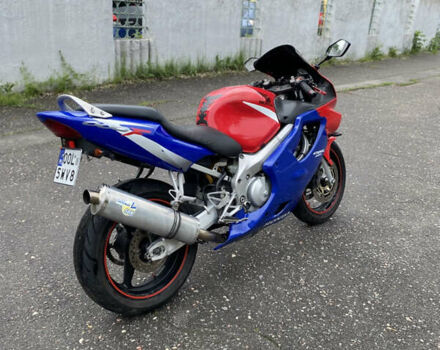 Хонда CBR 600F4i, объемом двигателя 0.6 л и пробегом 55 тыс. км за 5000 $, фото 3 на Automoto.ua