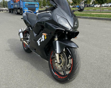 Хонда CBR 600F4i, объемом двигателя 0.6 л и пробегом 53 тыс. км за 5500 $, фото 3 на Automoto.ua
