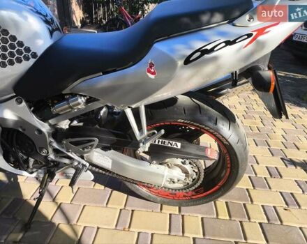 Сірий Хонда CBR 600F4i, об'ємом двигуна 0 л та пробігом 35 тис. км за 5100 $, фото 4 на Automoto.ua