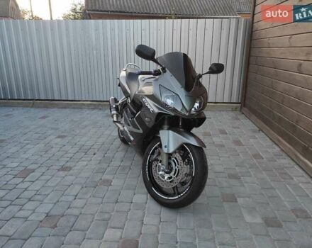 Серый Хонда CBR 600F4i, объемом двигателя 0.6 л и пробегом 37 тыс. км за 4950 $, фото 16 на Automoto.ua