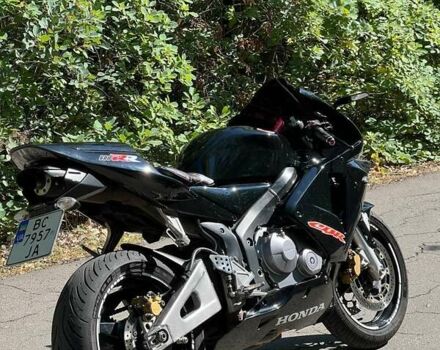Чорний Хонда CBR 600RR, об'ємом двигуна 0.6 л та пробігом 43 тис. км за 6000 $, фото 5 на Automoto.ua
