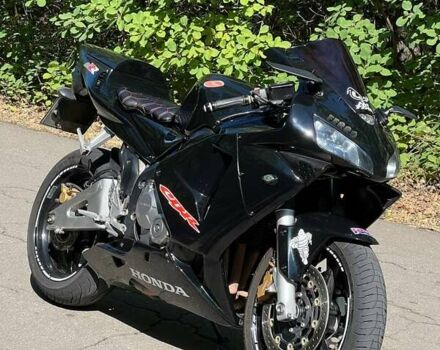 Чорний Хонда CBR 600RR, об'ємом двигуна 0.6 л та пробігом 43 тис. км за 6000 $, фото 1 на Automoto.ua