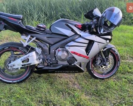 Черный Хонда CBR 600RR, объемом двигателя 0.6 л и пробегом 49 тыс. км за 5850 $, фото 42 на Automoto.ua